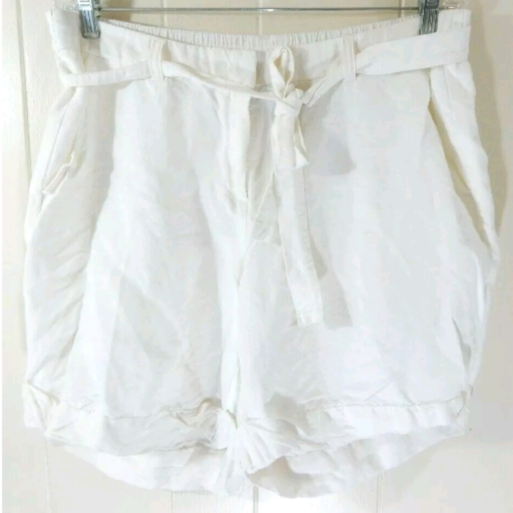 Lane Bryant White Cuffed Belted Linen Shorts